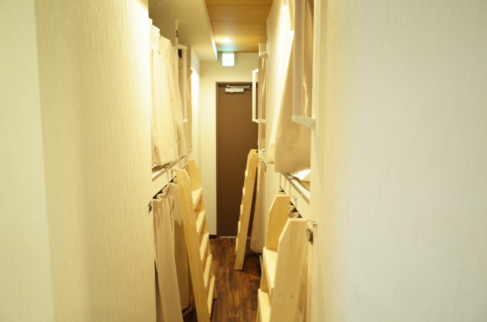 Hotel Bnb+ Shinjuku Castle - Tóquio